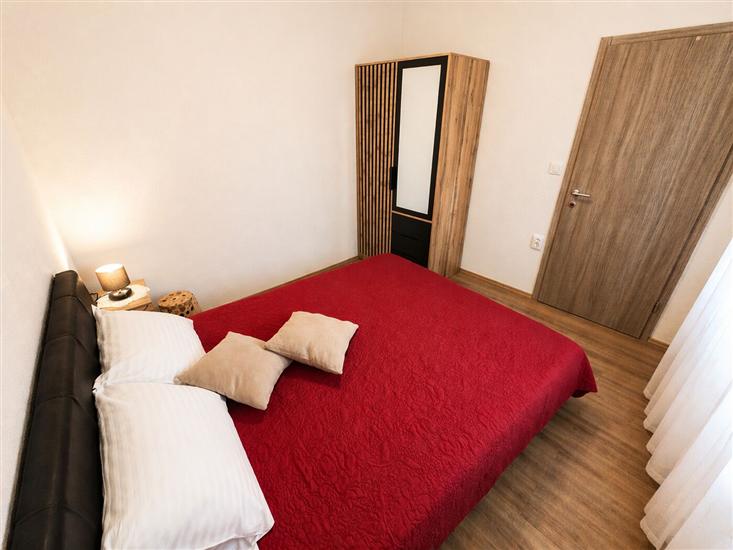 House K1, for 8 persons