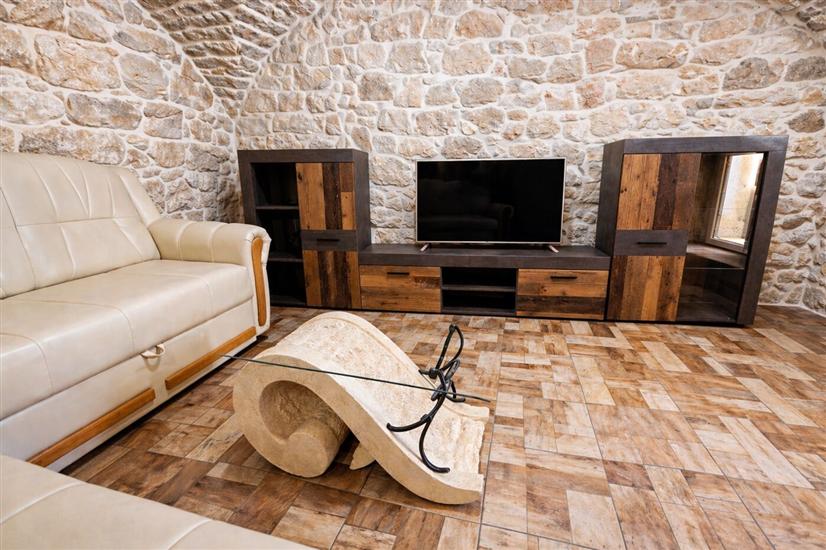 House K1, for 8 persons