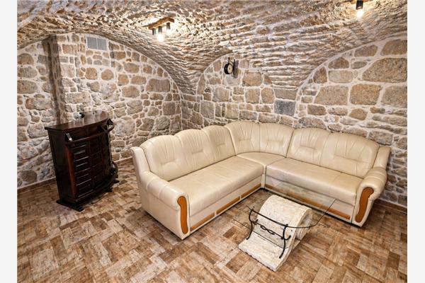 House K1, for 8 persons