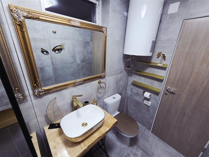 House K1, for 8 persons