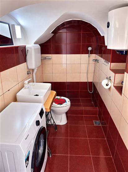 House K1, for 8 persons