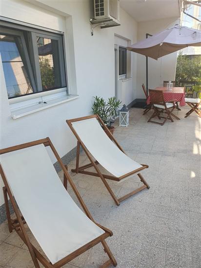 Apartment A1, for 6 persons
