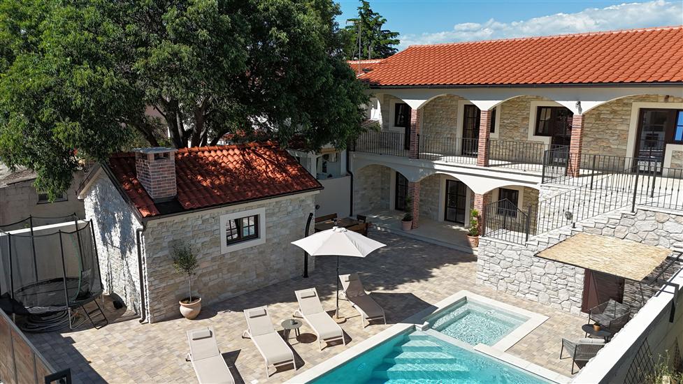 House Villa Soprano