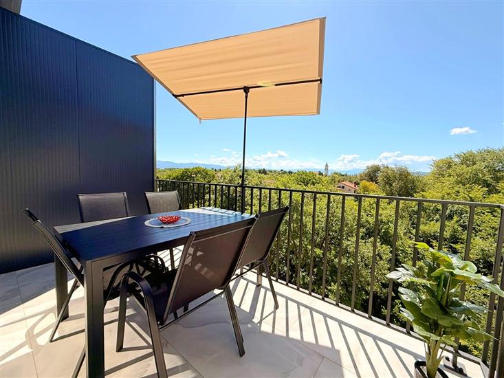 Apartment A4, for 6 persons