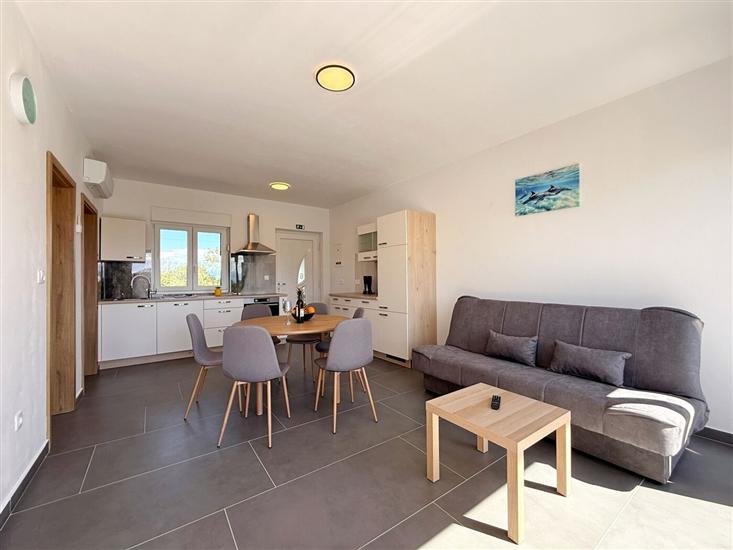 Apartment A4, for 6 persons