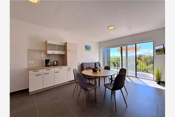 Apartment A4, for 6 persons