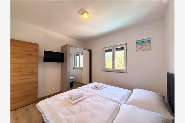 Apartment A4, for 6 persons