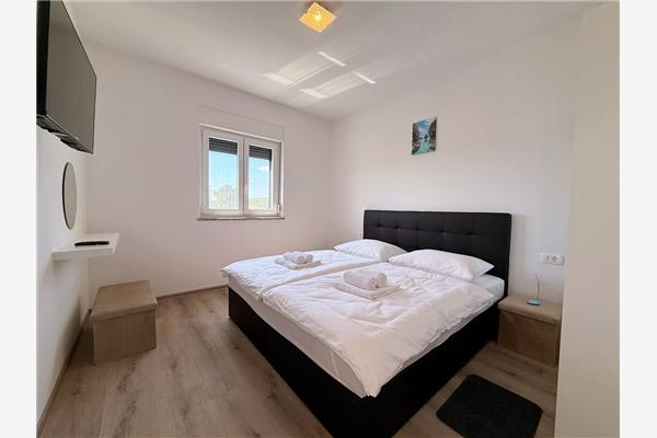 Apartment A4, for 6 persons