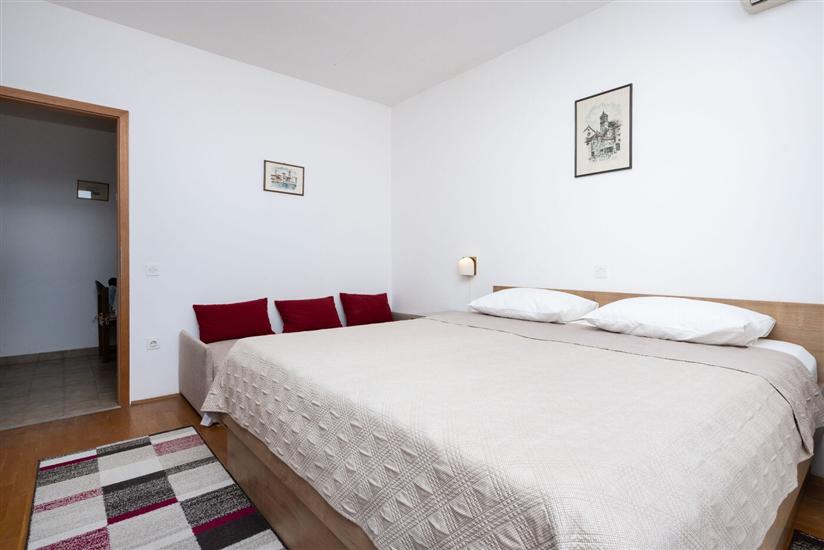 Apartment A1, for 3 persons