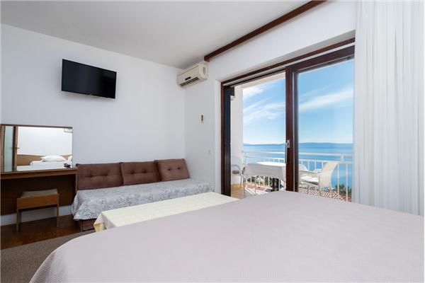 Apartment A2, for 3 persons