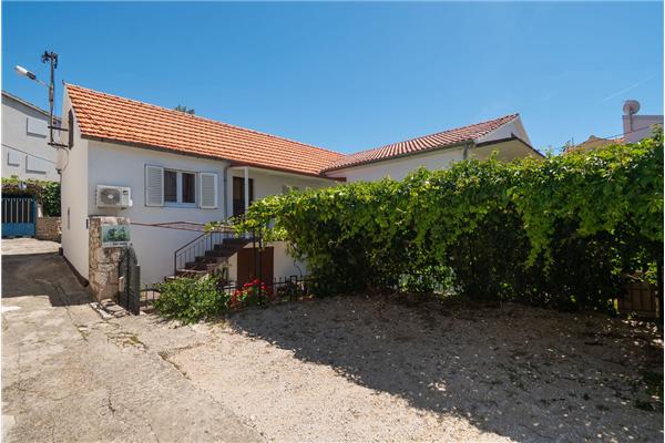 Apartment A1, for 2 persons