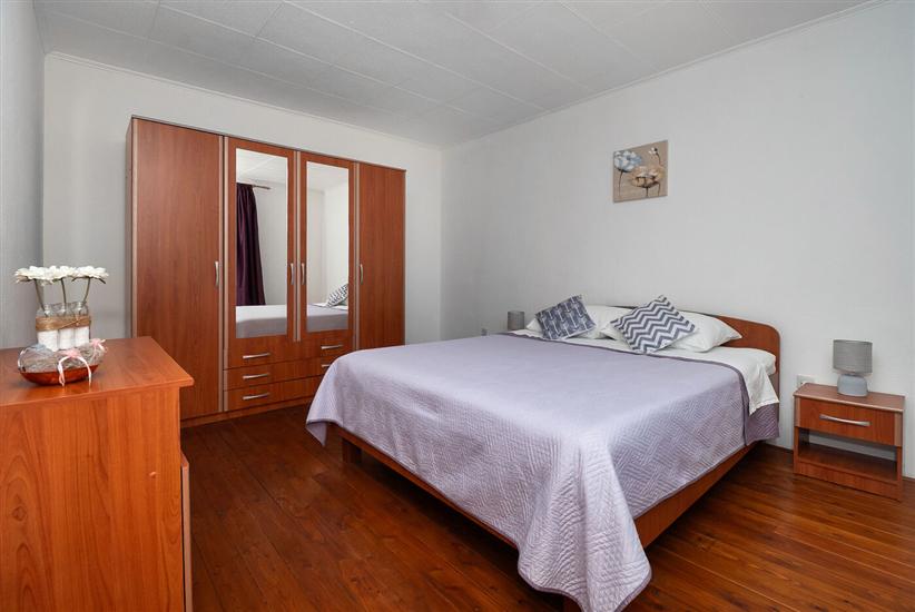 Apartment A1, for 2 persons