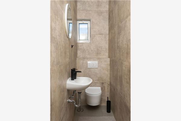 Apartment A1, for 5 persons