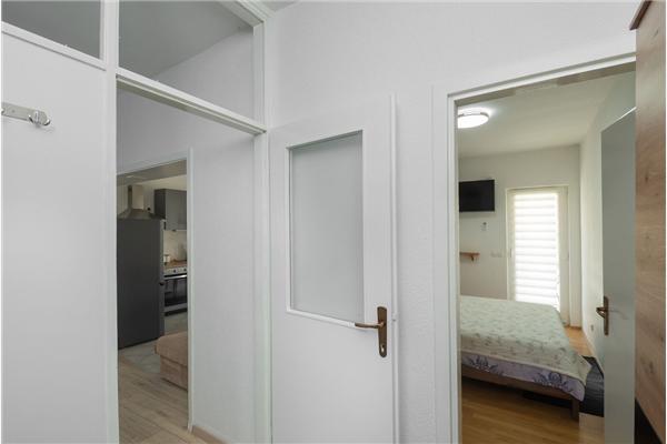 Apartment A1, for 5 persons