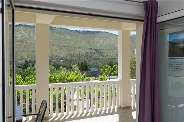 Apartment A1, for 5 persons