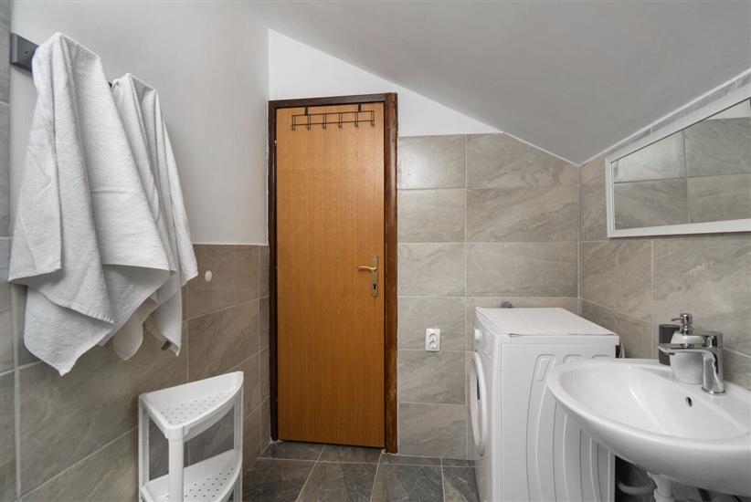 Apartman A1, na 5 osebe