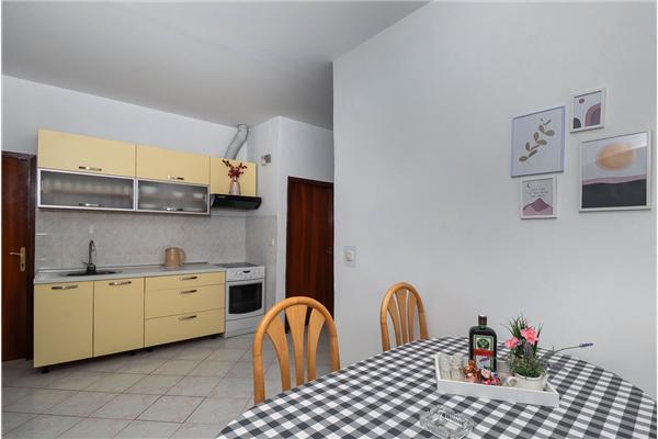 Apartman A1, na 5 osebe