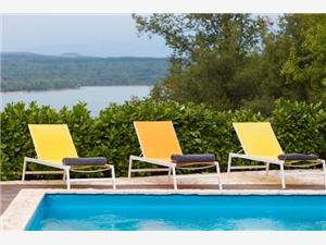 Apartment Kvarners islands,BookVitaFrom 559 €