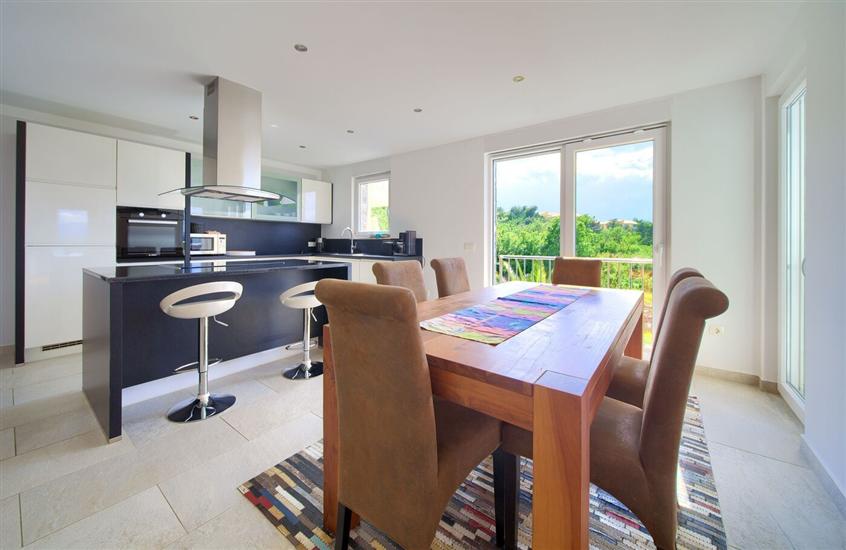 House K1, for 10 persons
