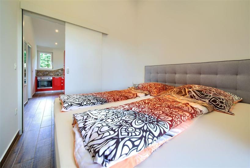 House K1, for 10 persons
