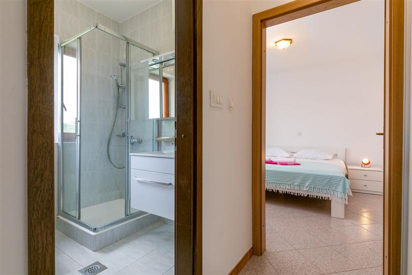 Apartment A5, for 4 persons