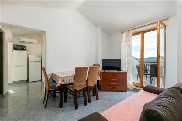 Apartment A7, for 5 persons