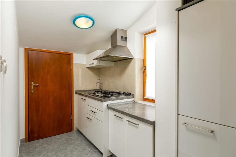 Apartment A7, for 5 persons