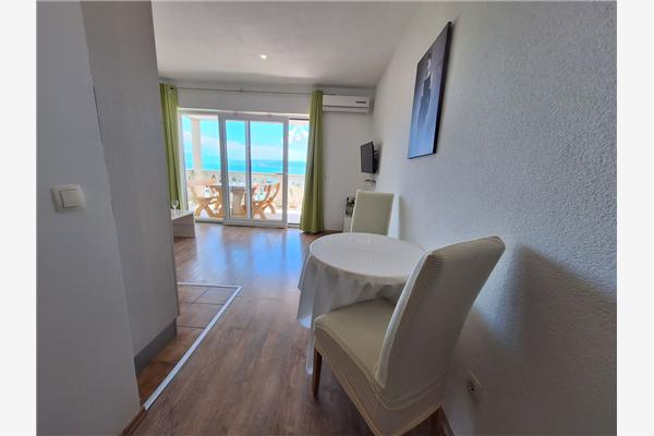 Apartment A2, for 4 persons