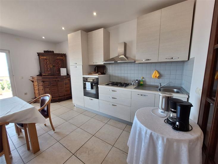 Apartment A4, for 8 persons