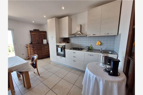 Apartment A4, for 8 persons