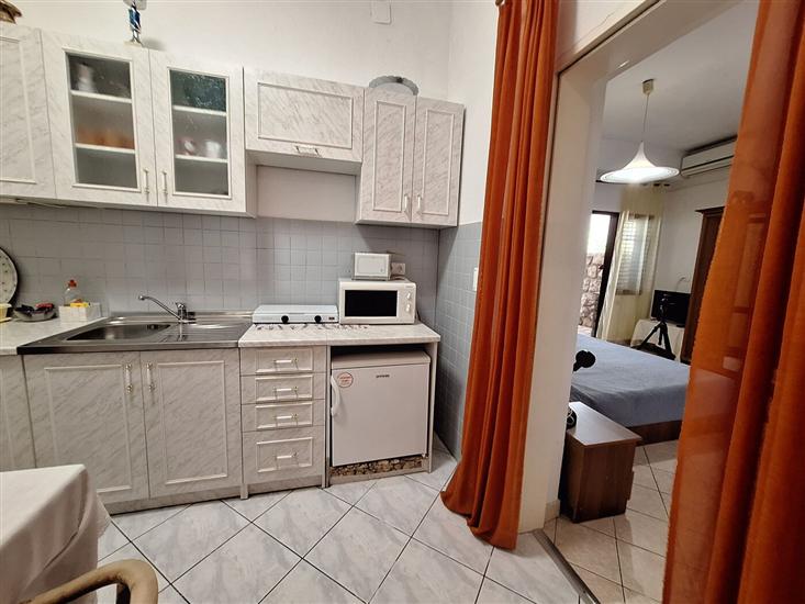Apartment A5, for 2 persons