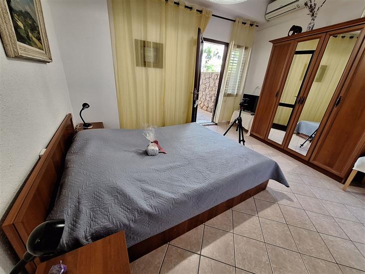 Apartment A5, for 2 persons