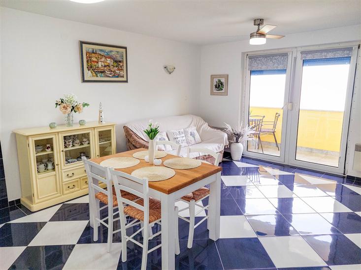 Apartment A1, for 4 persons