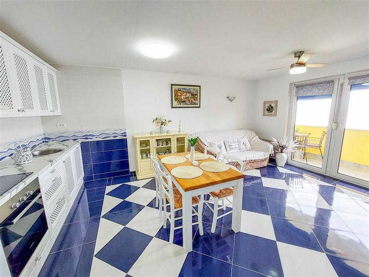Apartment A1, for 4 persons