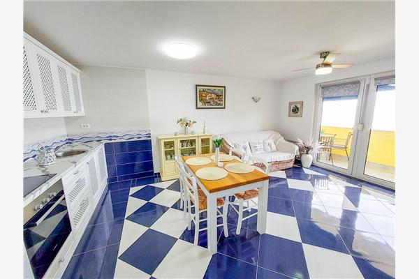 Apartment A1, for 4 persons