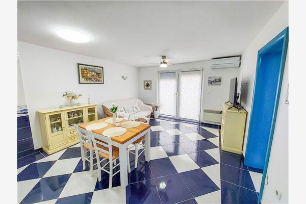 Apartment A1, for 4 persons