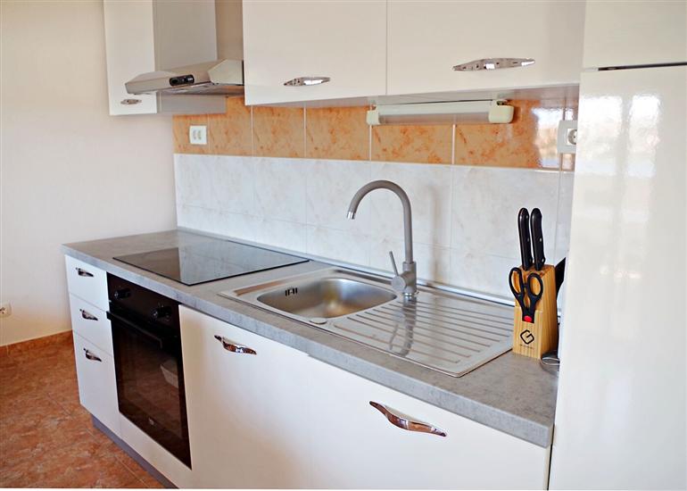 Apartment A2, for 5 persons