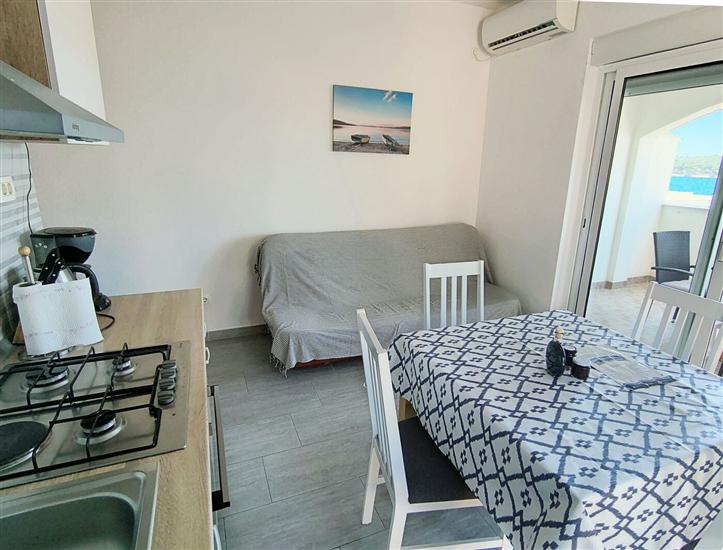 Apartment A1, for 5 persons