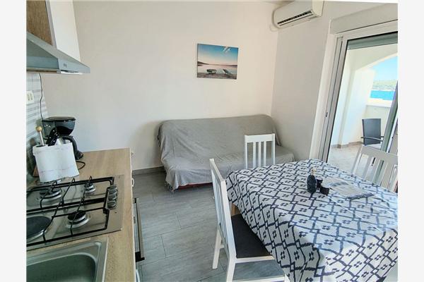Apartment A1, for 5 persons