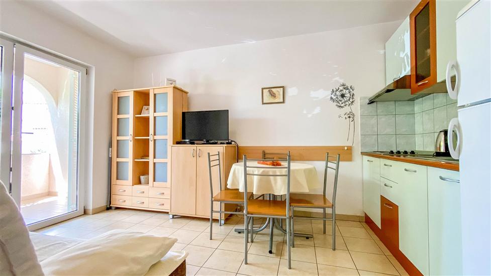 Apartment A1, for 4 persons
