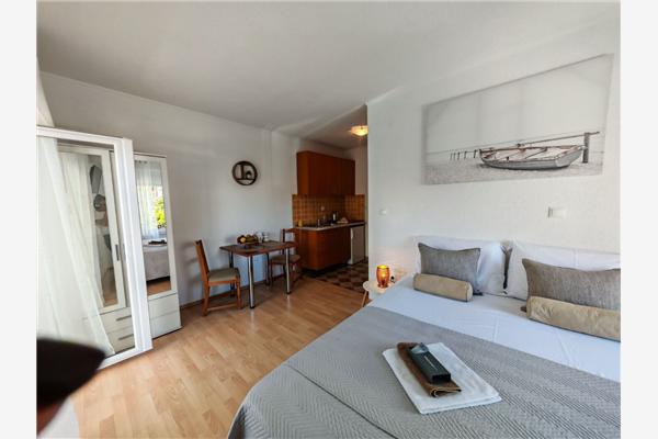Apartment A1, for 2 persons
