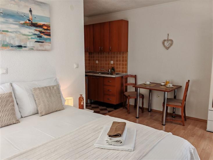 Apartment A2, for 2 persons
