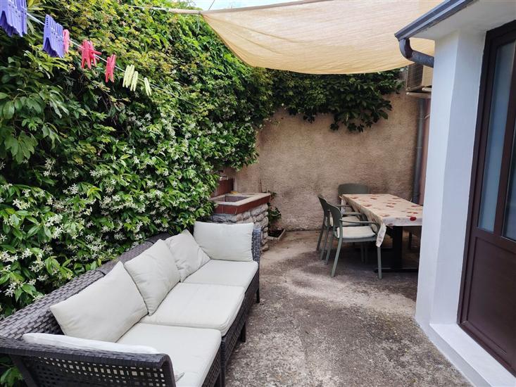 Apartment A1, for 7 persons