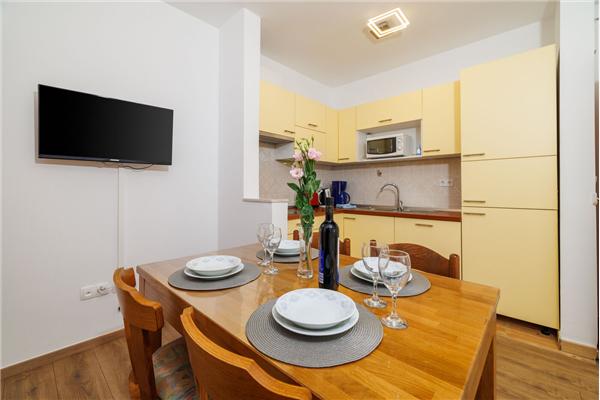 Apartman A2, za 4 osoba/e