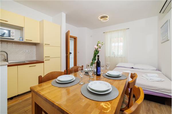 Apartman A2, za 4 osoba/e
