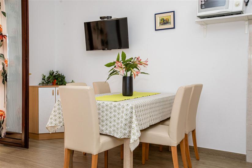 Apartman A2, za 4 osoba/e