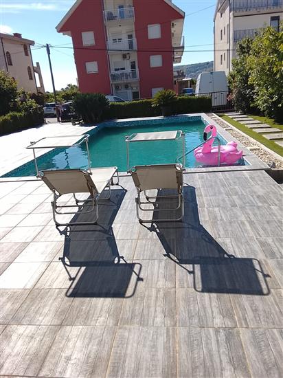 Apartment Lazy Dayz Pool