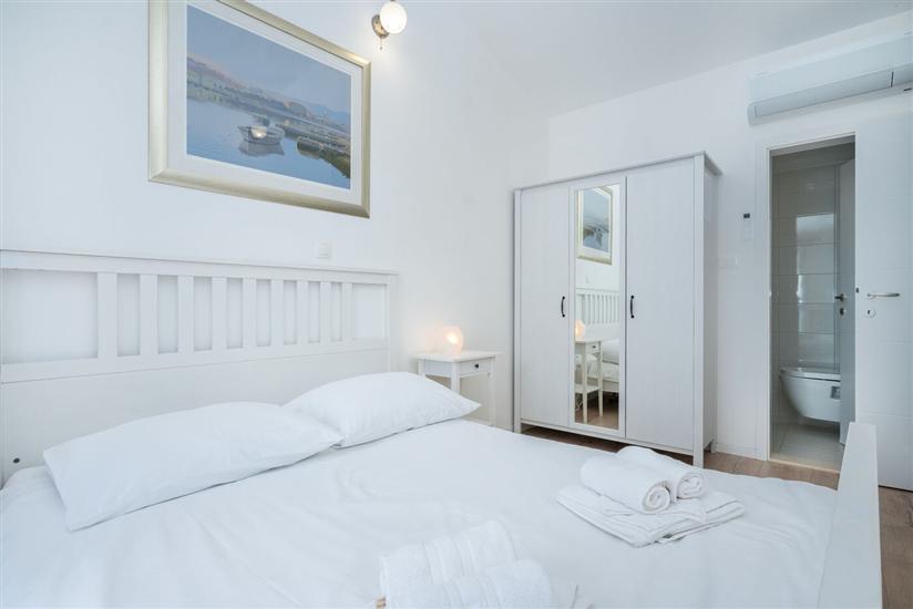 House K1, for 5 persons
