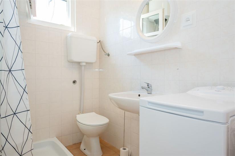 Apartment A2, for 3 persons
