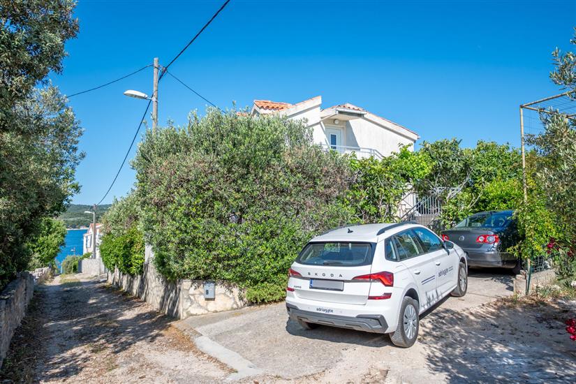 Apartments Olive and Sea